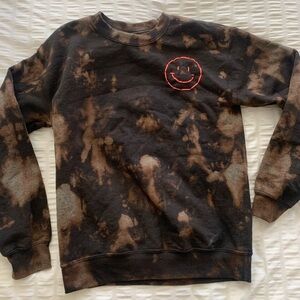 Smiley face sweatshirt XS